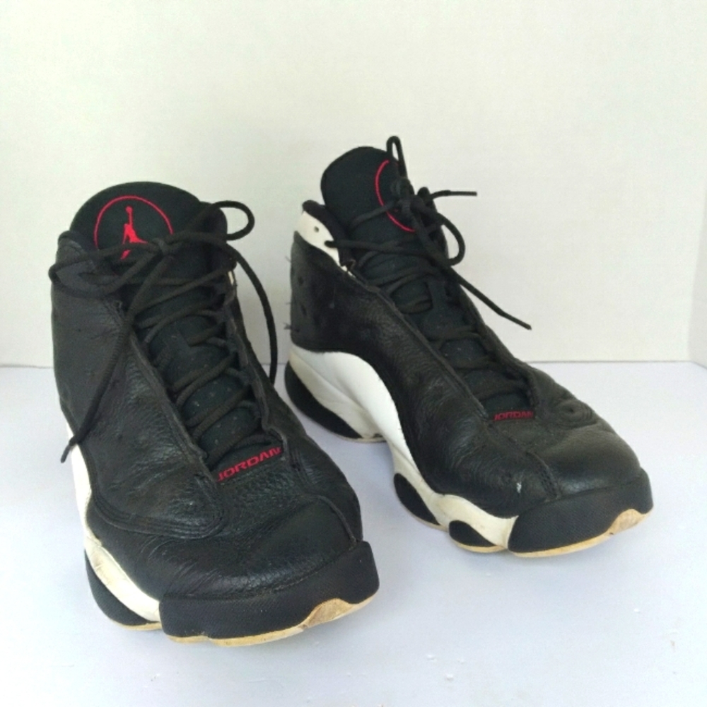 Jordan Basketball Shoes Sneakers Black Red Leather High‎ Top Sneakers Size 9